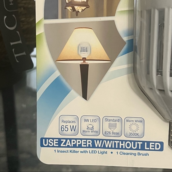 Insect Killer Dual Purpose Bug Zapper and LED Light Bulb - Picture 6 of 7